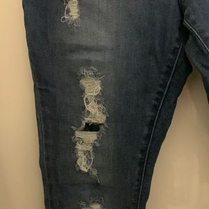 Jennifer Lopez high rise, skinny jeans